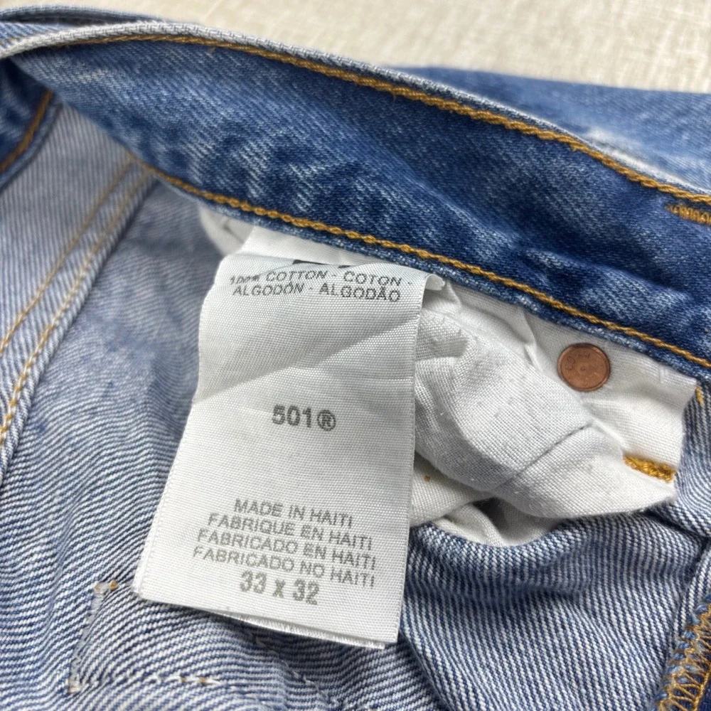Vintage Levis 501 Mens 33x32 Original Fit Jeans Light Distress Denim